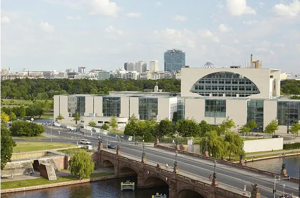Steigenberger Hostel Am Kanzleramt 